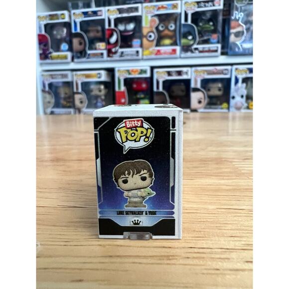 BITTY Luke w/ Yoda Funko Pop #363 Star Wars Empire Strikes Back Movies V Episode - Picture 2 of 6